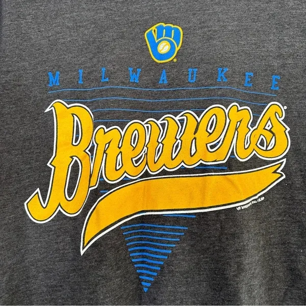 MLB Grey Milwaukee Brewers Short Sleeve T-Shirt Tee Casual Athletic Wear Large - Image 2