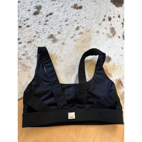 VUORI Black Stride‎ Bra Size Small - Image 5