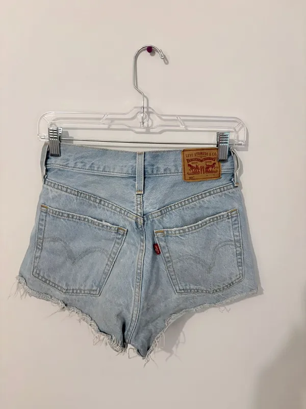 Levi's 501 Shorts - Image 2