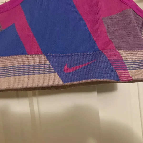 Nike Purple and Pink Colorblock Sports Bra XS Xtra Small Dri Fit Racerback - Image 3