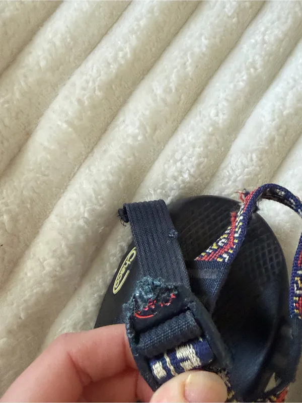 Chacos Women's Black Sandals with Multicolor Geometric Straps - Image 3