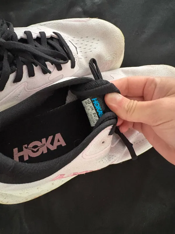 Hoka Shoes Pink Size 8 - Image 2