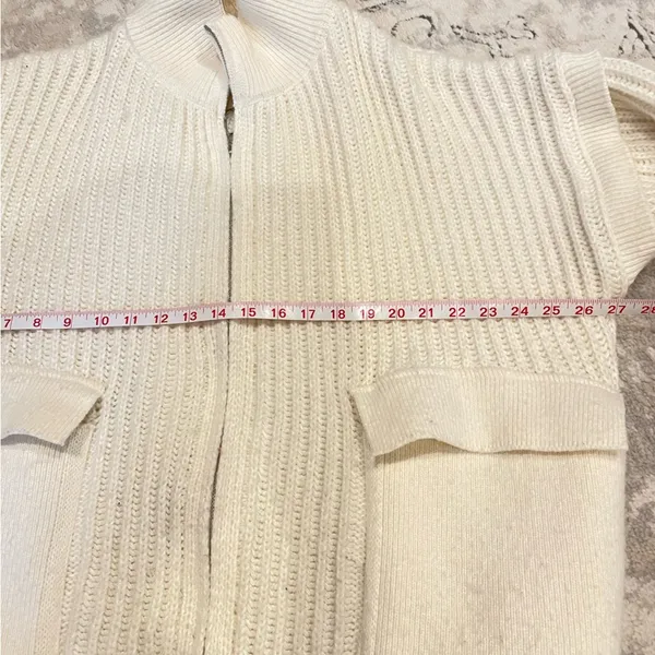 Cozy White Cream Zip-Up Oversized Cardigan Sweater - Image 8