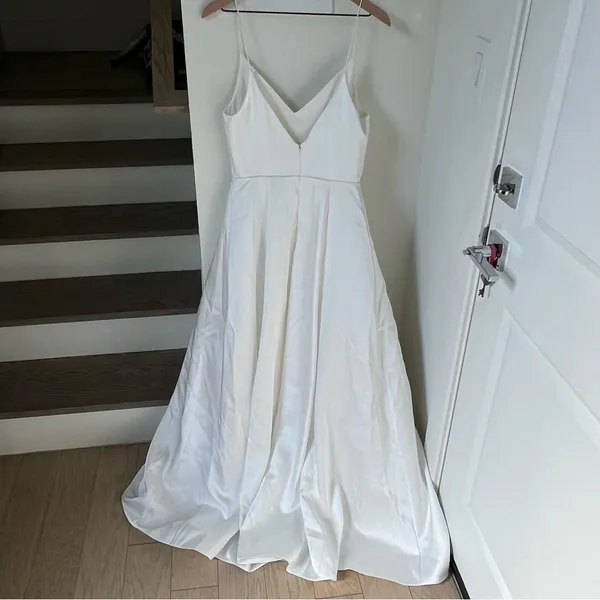 NWT Reformation Icelynn Satin Bridal Maxi Wedding Dress in Ivory - Image 4