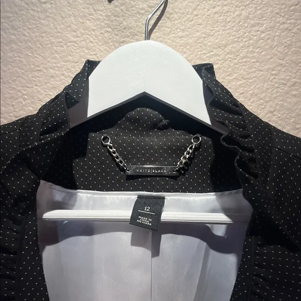White House Black Market Women’s Dotted Blazer Ruffle collar 3/4 Sleeves Size 12 - Image 9