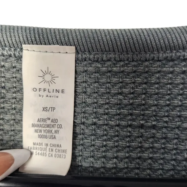 Offline By Aerie Sage Green Long Sleeve Henley Waffle Knit Crop Top Size XS - Image 5