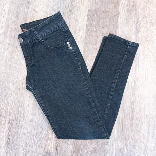 Rewind Jeans (size 9) - Image 3