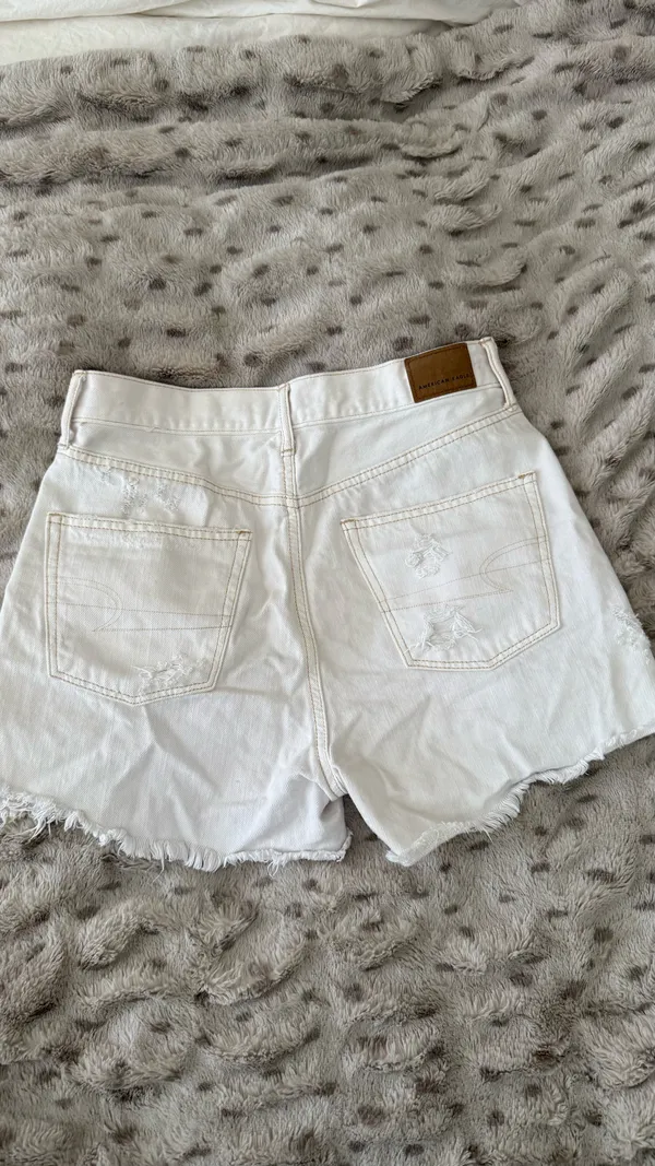 American Eagle Denim Shorts - Image 4