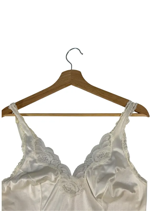 Vintage L’eggs 34 S Ivory Nylon Lace Camisole Coquette Lingerie Top - Image 5