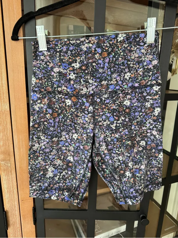 Lululemon Align High-Rise Shorts biker 8" Flower Burst Multi floral print nulu - Image 5
