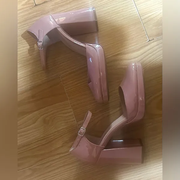 Women 9.5 blush pink Elegant chunky Platform Heels ‘Madden girl’ - Image 16