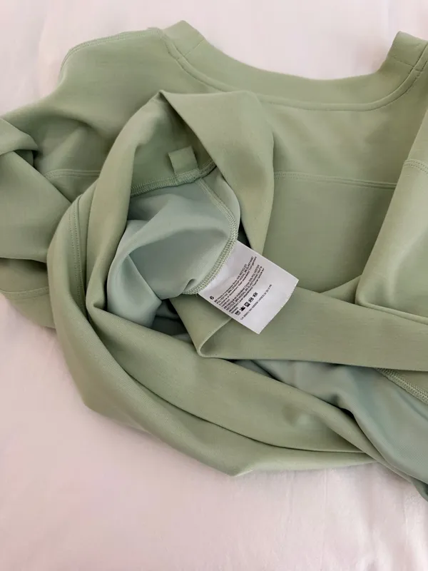Lululemon Perfectly Oversized Softstreme Crew - Image 4