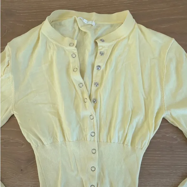 Nia Cardigan Lucille Button Up Size XS in Butter Yellow - Image 2