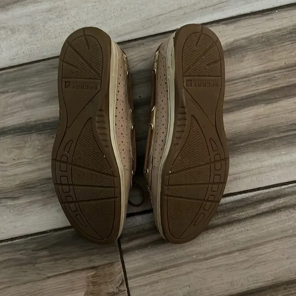 Sperry women’s boat shoes - Image 2