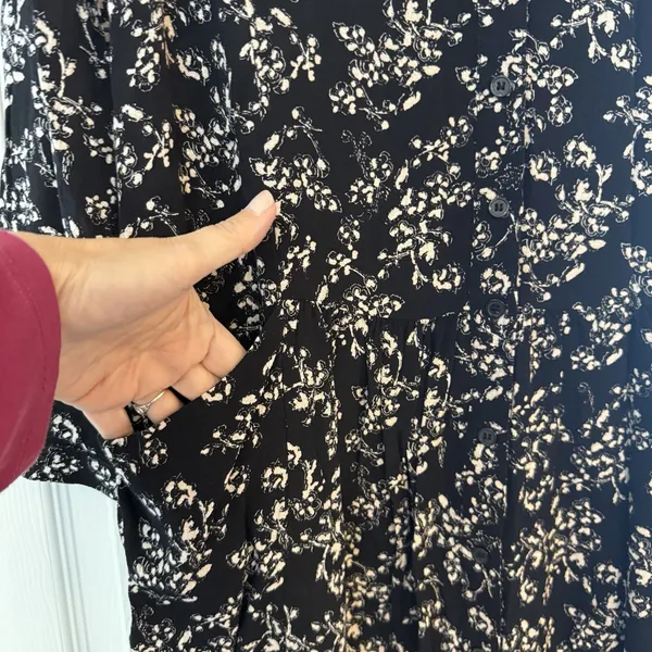 Garnet Hill Dress 10 Black‎ Floral Baby Doll Pockets Drop Waist Long Sleeve EUC - Image 3