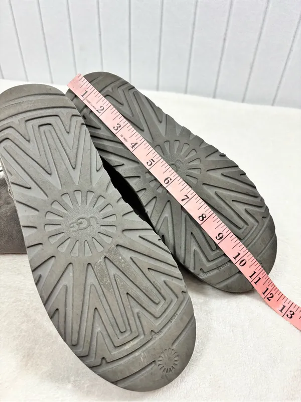 UGG Mini Bailey Bow II GreyShort Suede Shearling Boots size 9 - Image 10