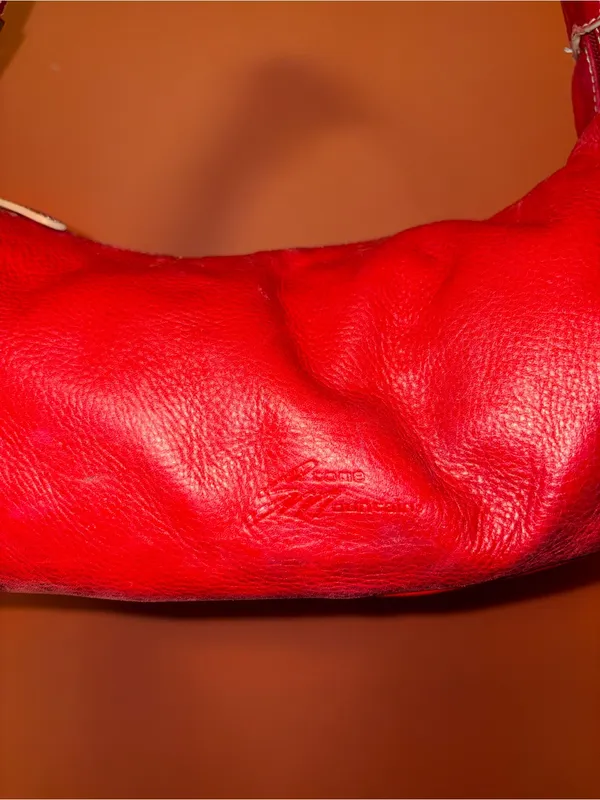 Stone Mountain Vintage Red Leather Barrel Bag - Image 4