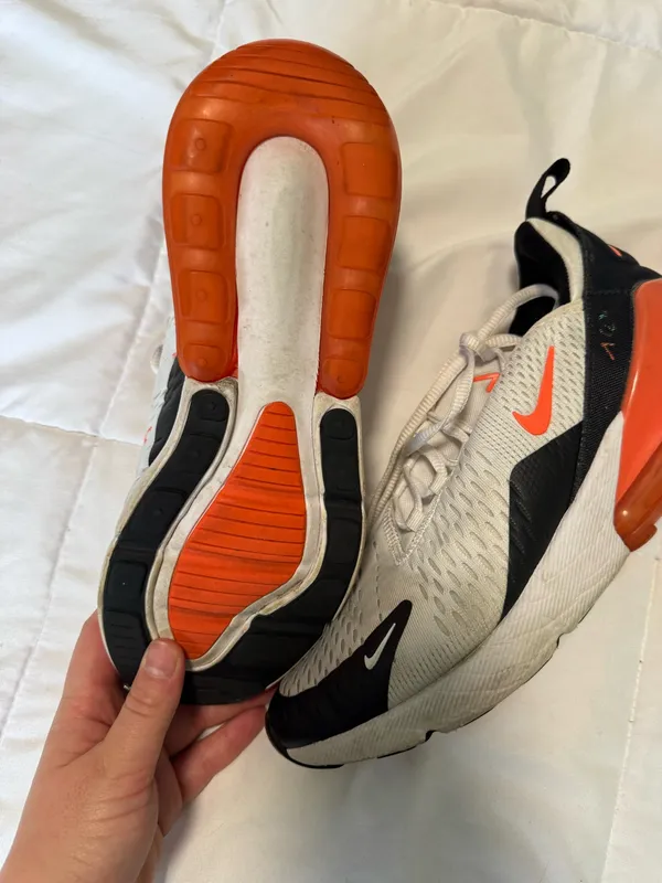 Nike Sneakers - Image 2