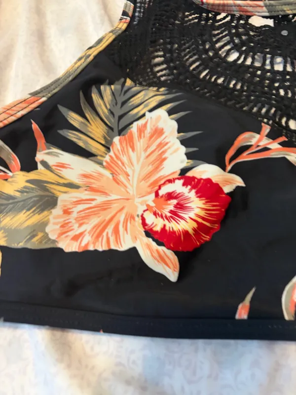 Roxy floral black pink green floral open back high crochet neckline swim top - Image 2