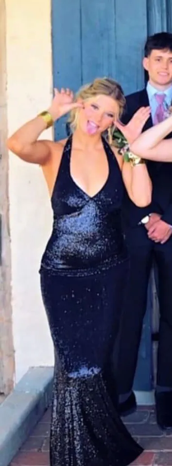 Dillard's Dress Prom - Image 3