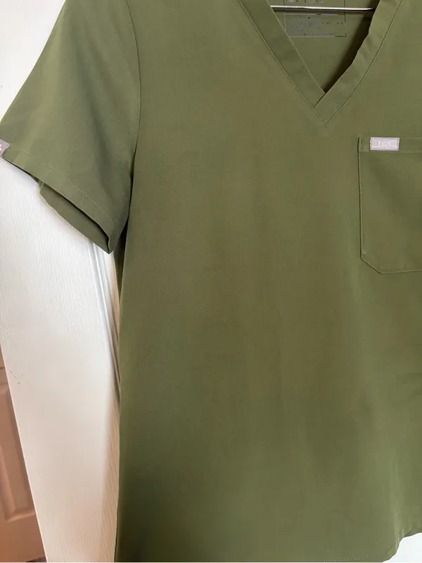 FIGS Women’s Catarina Scrub Top Dark Olive Green Small S [Flawed] - Image 6