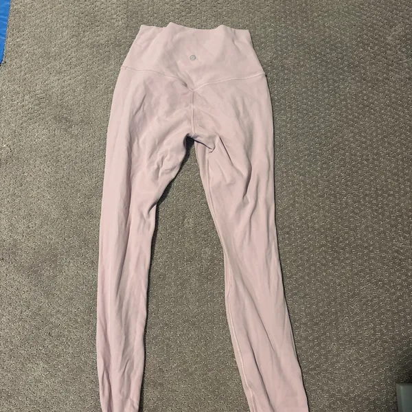 Lululemon Leggings Align 28" pink  - Image 2