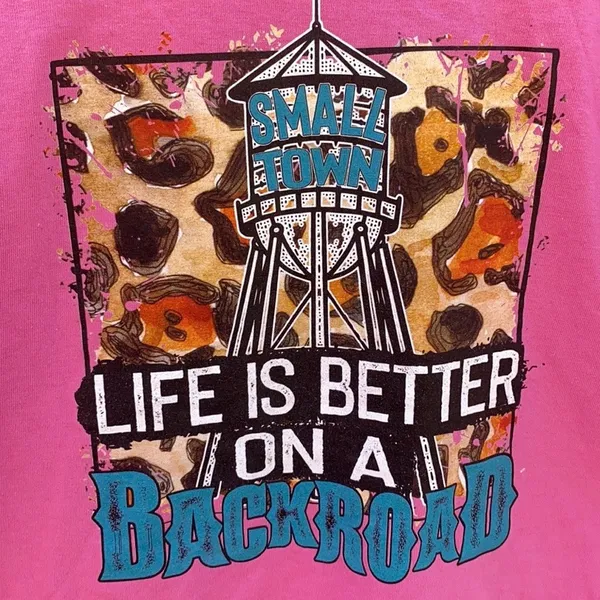 Gildan Womens medium pink short sleeve “Life is better on a backroads” tee - Image 3