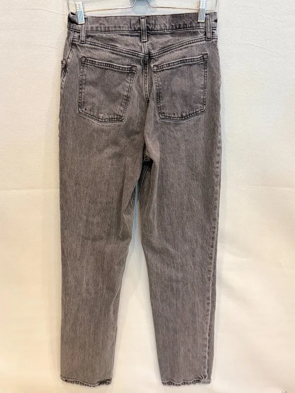 Abercrombie & Fitch Curve Love The 90s Straight Ultra High Rise Jeans Long 29 - Image 4