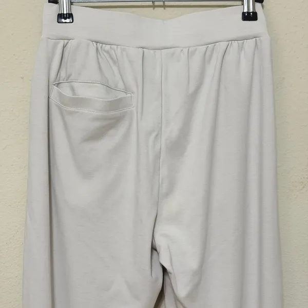 Cozy Earth Bamboo Lounge Jogger Pants Size XS Light Cream Drawstring‎ Pockets - Image 5