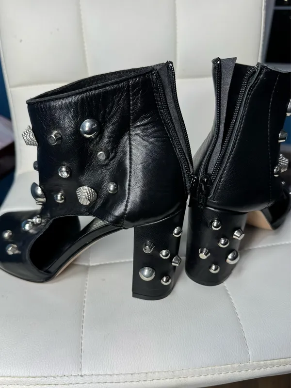 Fabrizio Chini Black Leather Studded Peep Toe Ankle Booties Made in Italy - Image 3