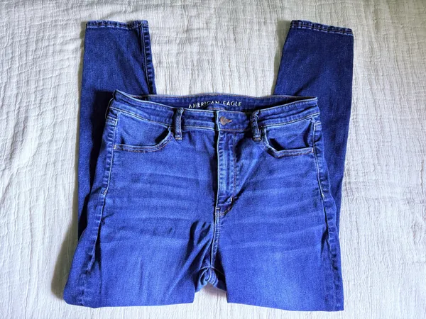 American Eagle jeans - Image 2