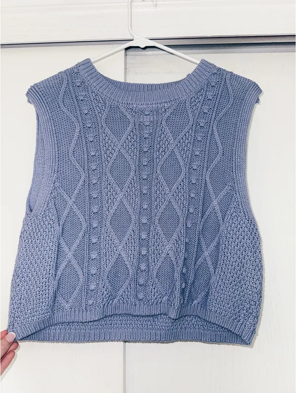 Double Zero purple sweater vest - Image 2