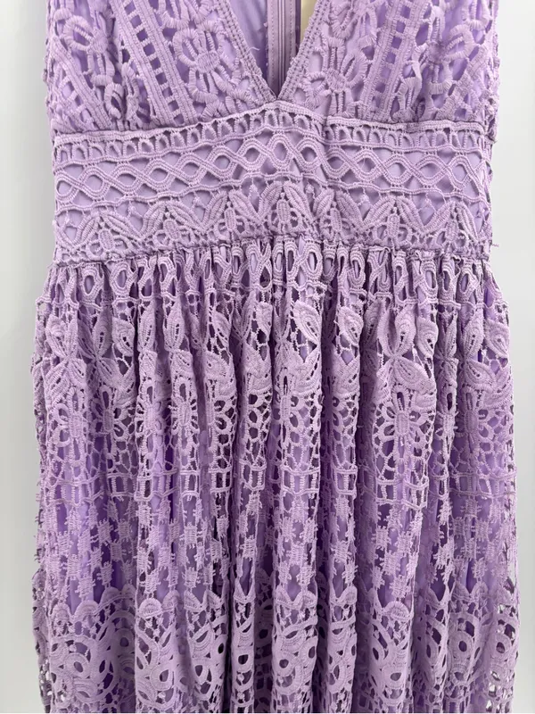 The clothing company purple v-neck lace bohemian maxi dress size large NWT - Image 6