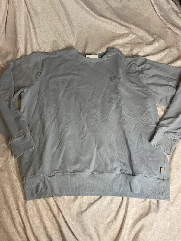 FILA light blue crewneck with pockets - Image 6