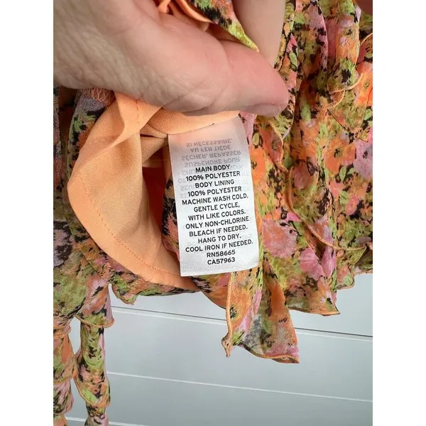One Edit Nordstrom Floral Ruffle Sleeveless V-Neck Crop Top Blouse Sz XS - Image 10
