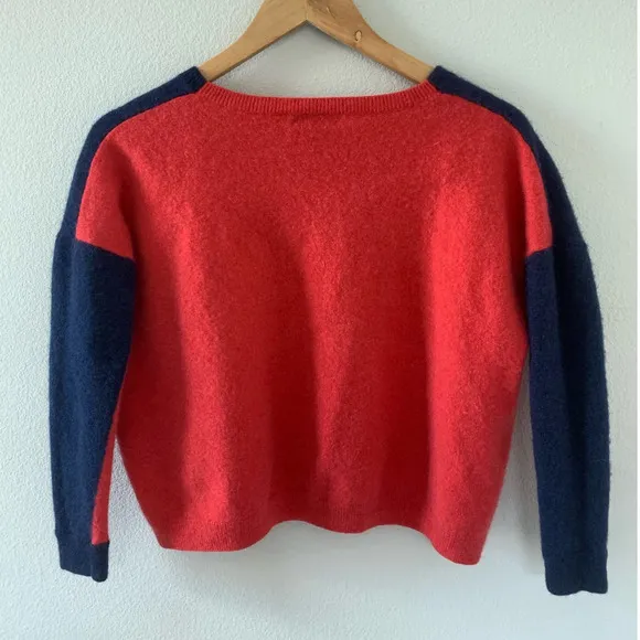 C By Bloomingdales‎ Red/Blue Long Sleeve Cashmere Sweatshirt - Image 2