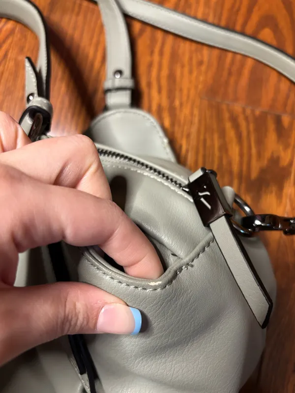 Simply Vera Vera Wang Buena Slouchy Shoulder Bag - Image 7