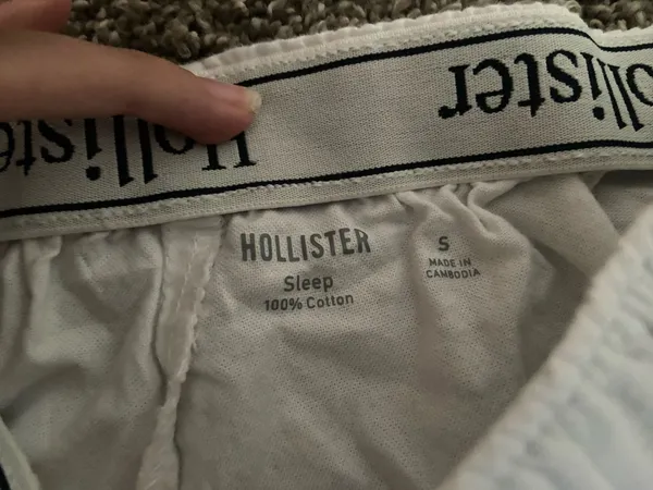 Hollister Shorts - Image 3