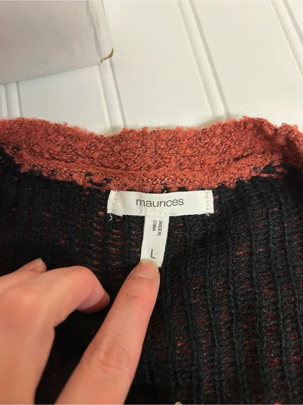 Maurices Rust Colored Aztec Open-Front Cardigan Sweater Size Large - Image 4