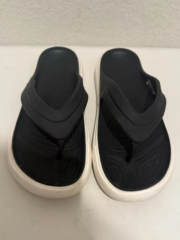 CROCS Citilane Dual Comfort Flip Flops Sandals Black White Size 9 Women / 7 Men - Image 2