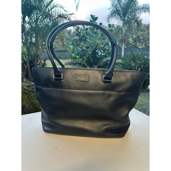 Kate Spade New York Grove Street Large Zippered Margareta Pebbled Leather Tote - Image 2