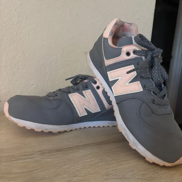 New Balance 574 - Image 2