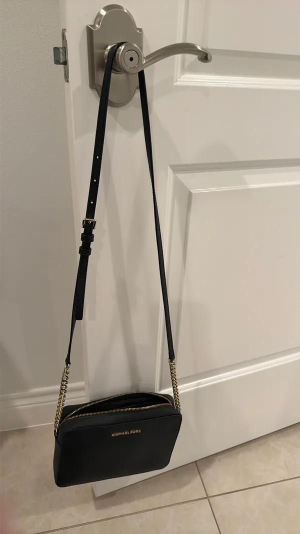 Michael Kors Purse Black Leather Crossbody - Image 2