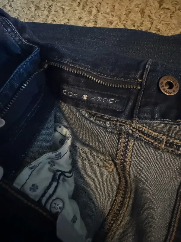 Lucky Brand Jeans - Image 4