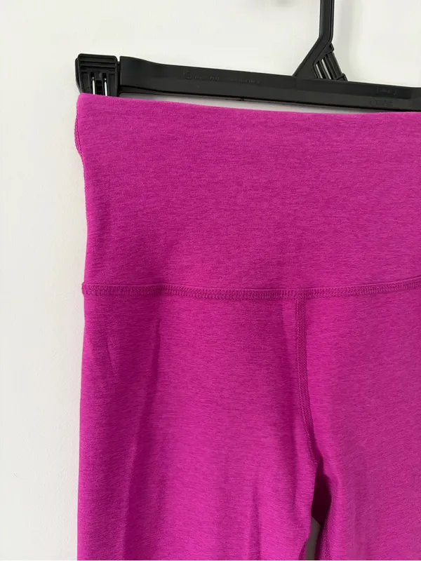 Beyond Yoga Caught in the Midi High Waist Leggings Berry Bliss Heather Seasonal - Image 2