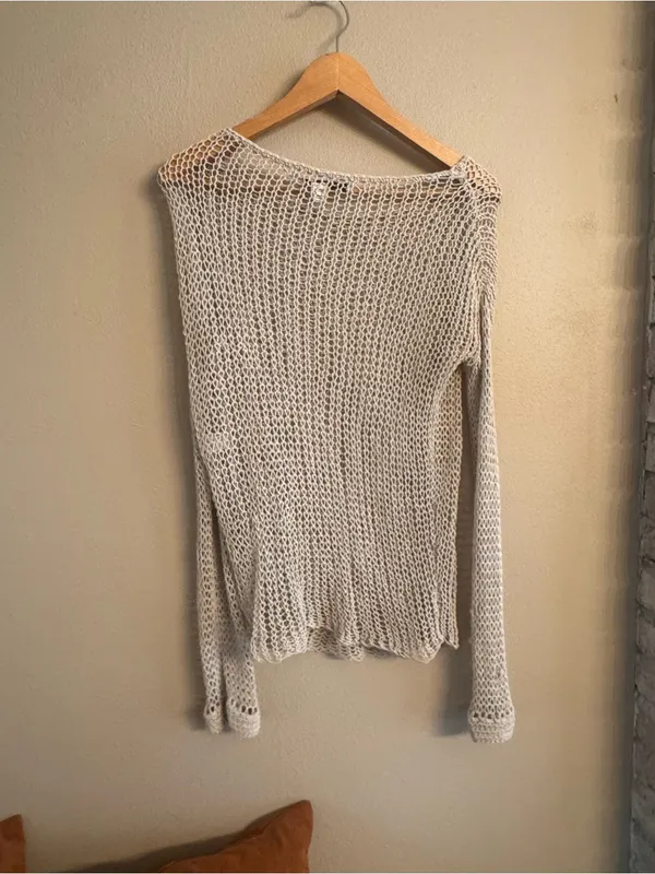 Diane Von Furstenberg Silver Metallic Open Knit Boat Neck Long Sleeve Sweater - Image 5