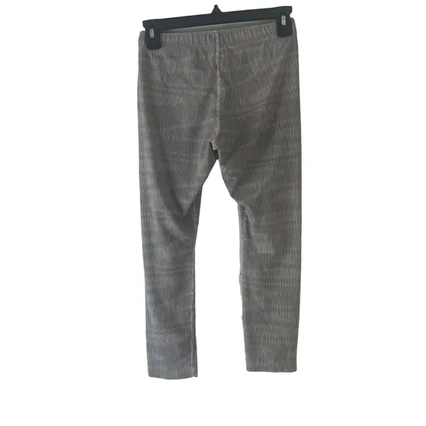 Nike‎ Women's Size Small Gray Printed Workout Activewear Cropped Leggings - Image 4