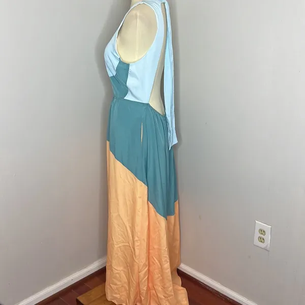 Tuckernuck Eden Gown‎ - Image 3