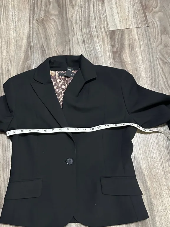 Laundry By Shelli Segal Black Lace-Up Back Blazer - Image 8