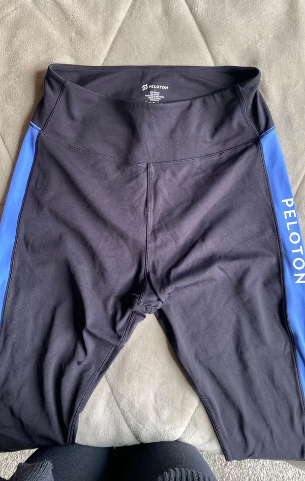 Peloton High Waisted Cropped Leggings - Image 4